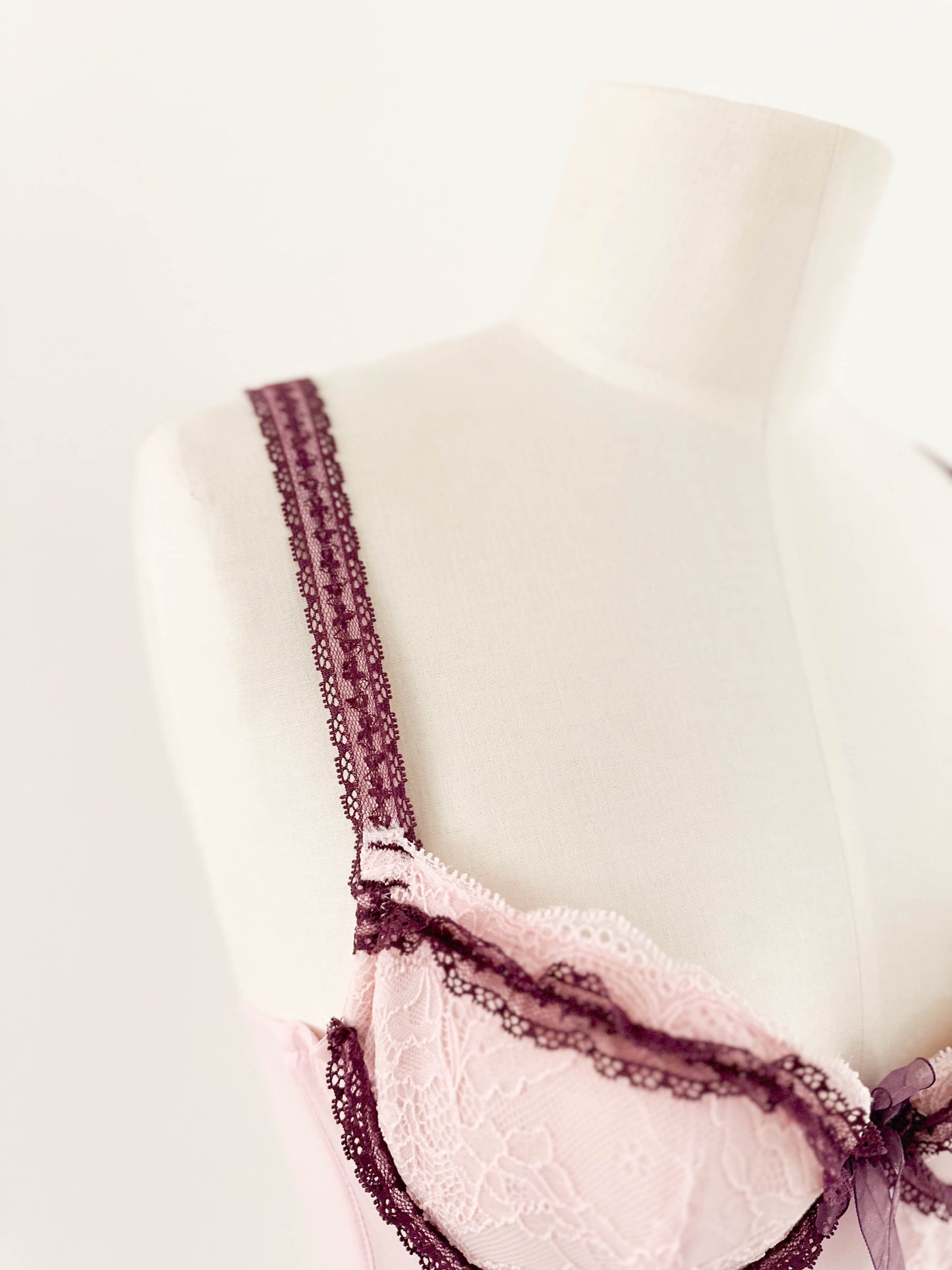 ROSE PETAL BUSTIER (75B/70C)