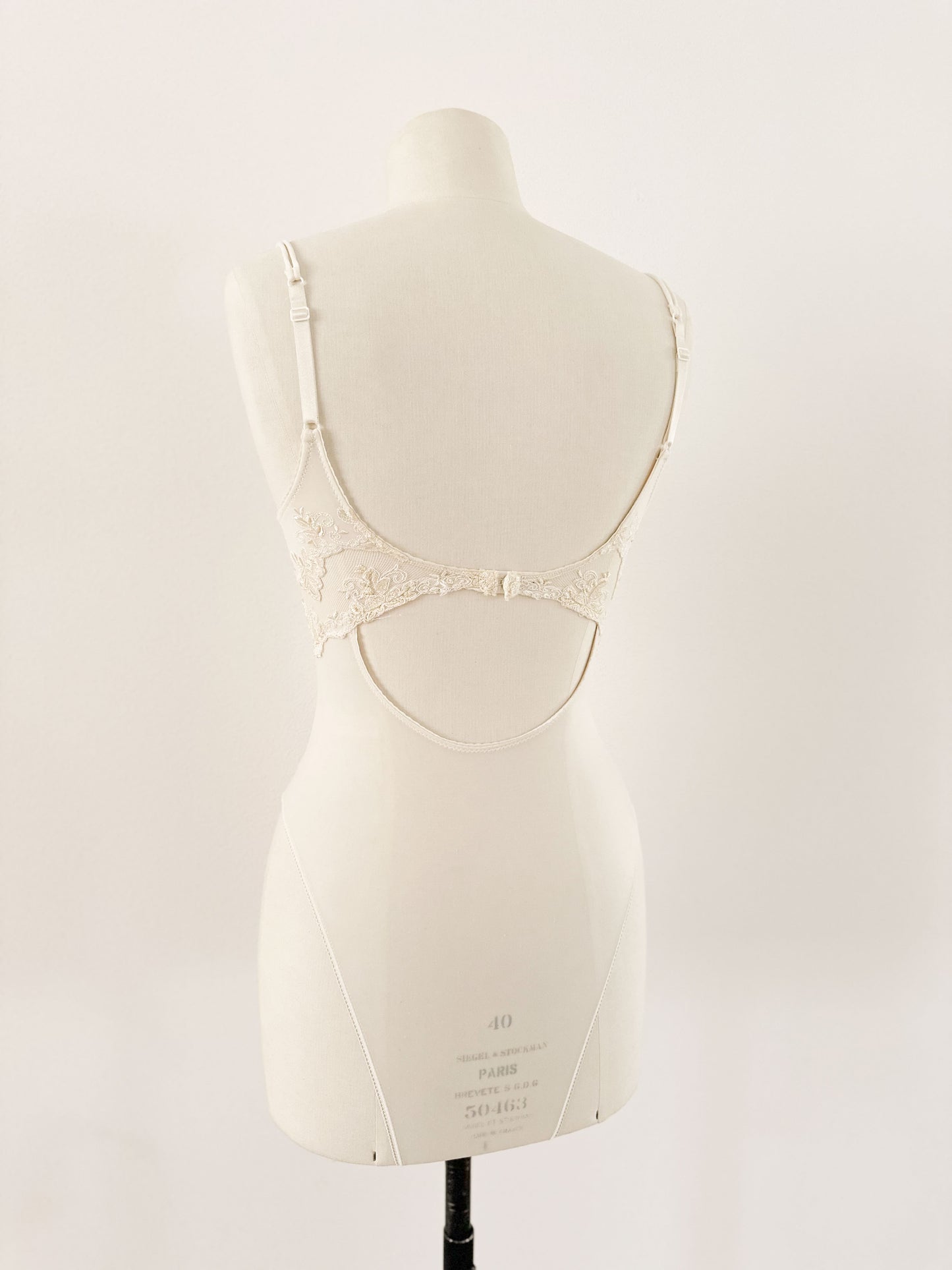 IVORY GOLDEN BAROQUE BODICE (75B/70C)