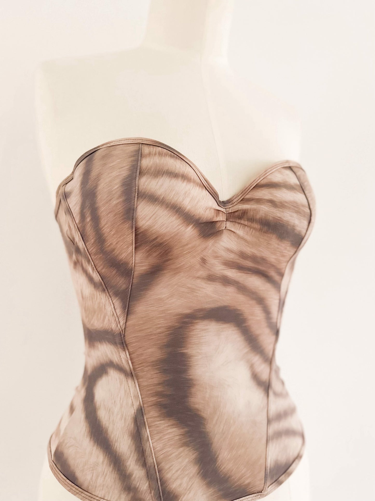 FUZZY STRUCTURED BUSTIER (75C/70D)