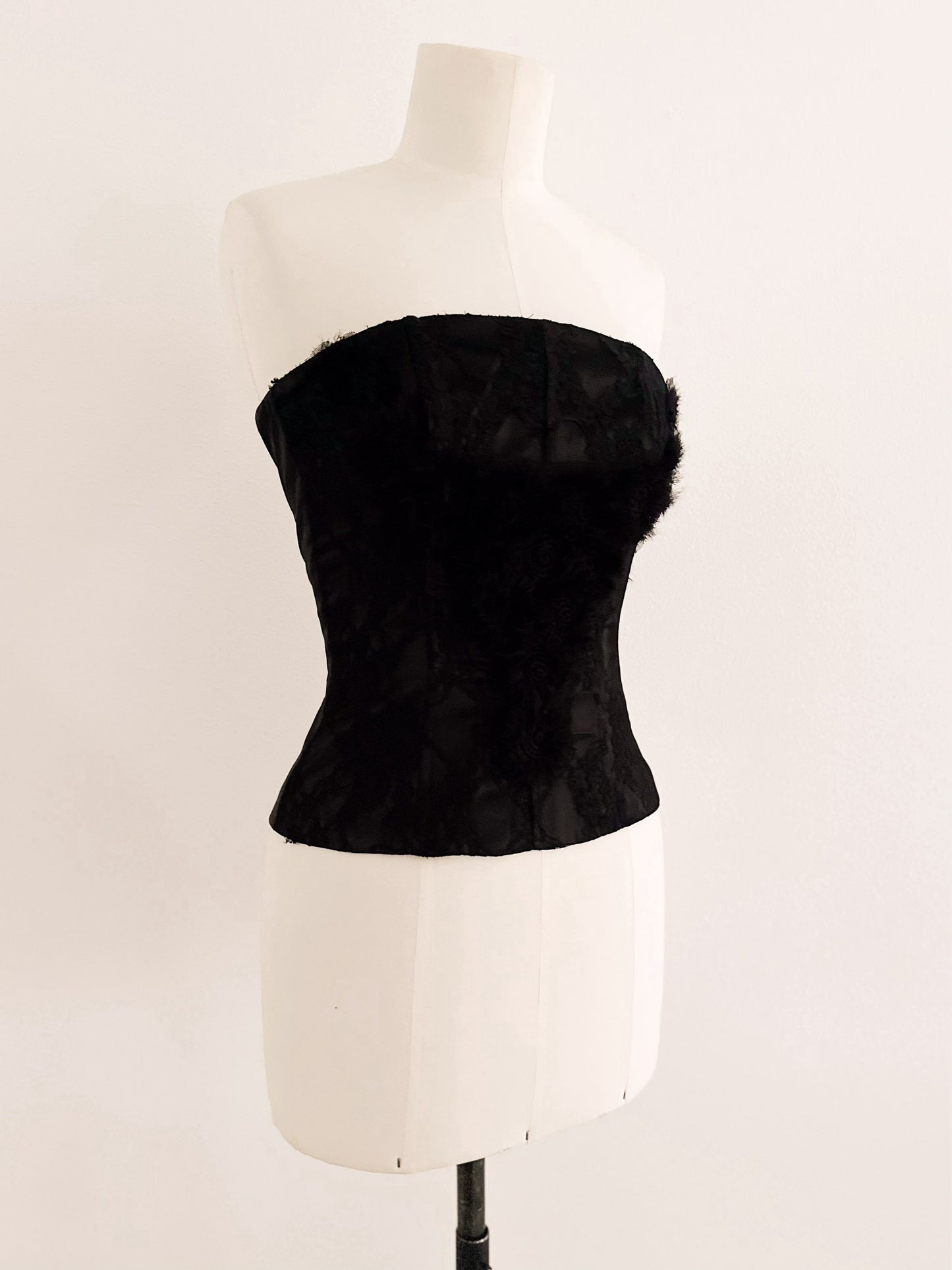 BLACK LACE FLORAL BUSTIER (XS - S)