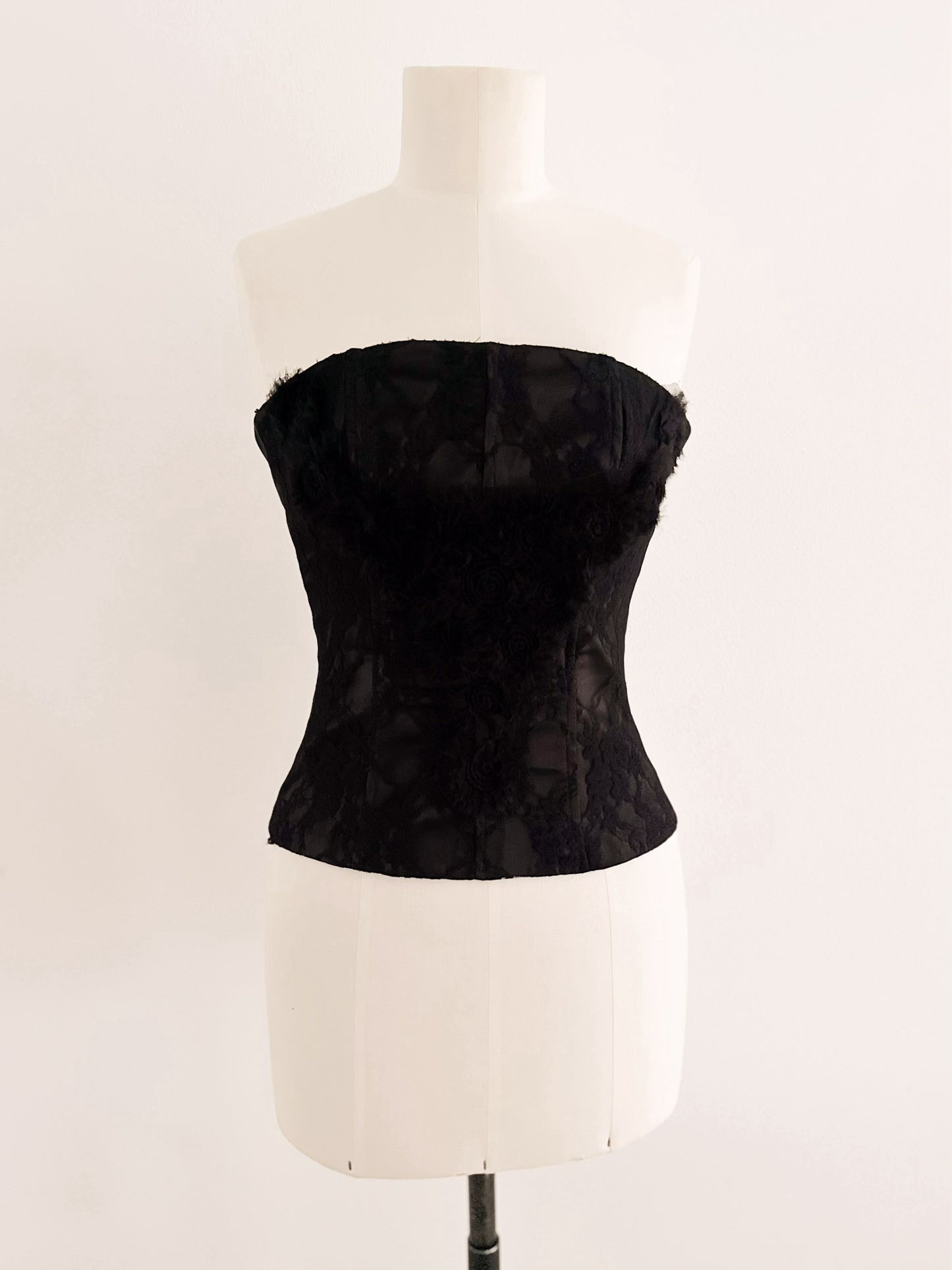 BLACK LACE FLORAL BUSTIER (XS - S)