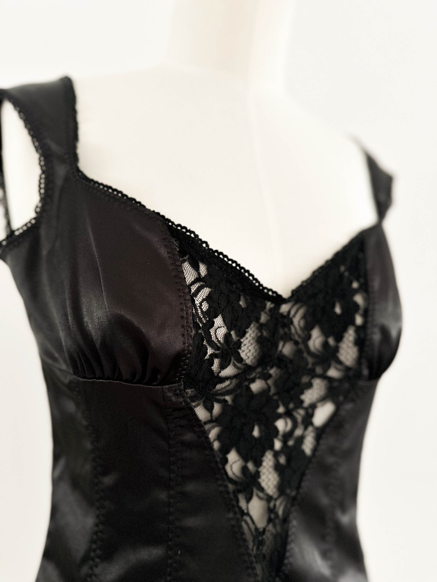 DOLCE & GABBANA BLACK BUSTIER (75B/70C)