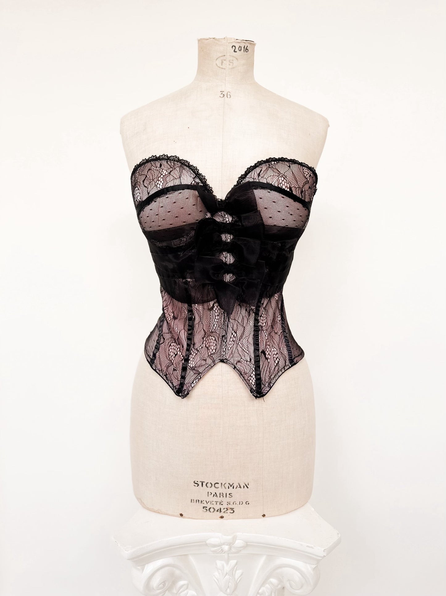 PINK BLACK BOW LACE BUSTIER (80B/75C)