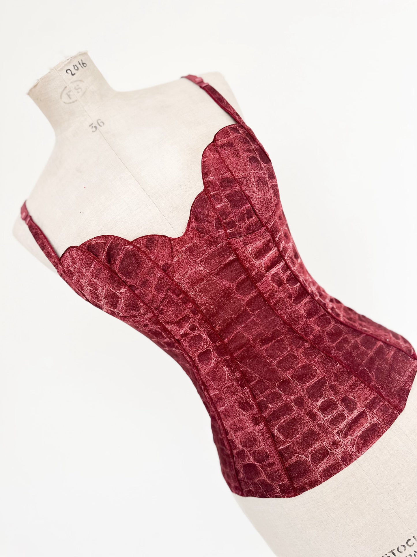 WINE SHELL BUSTIER (75B/70C)