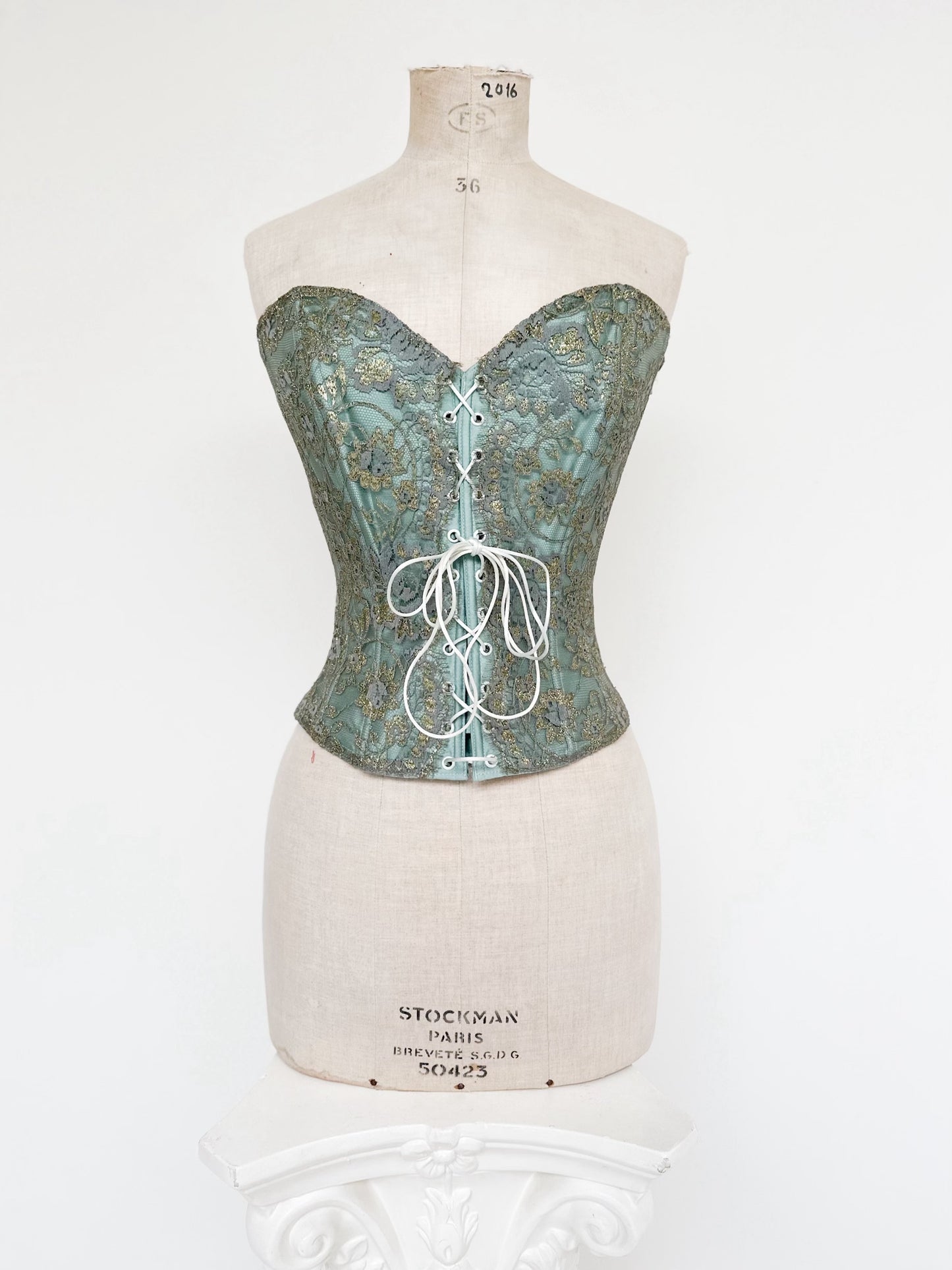 GREEN ROYAL LACE CORSET (M - L)