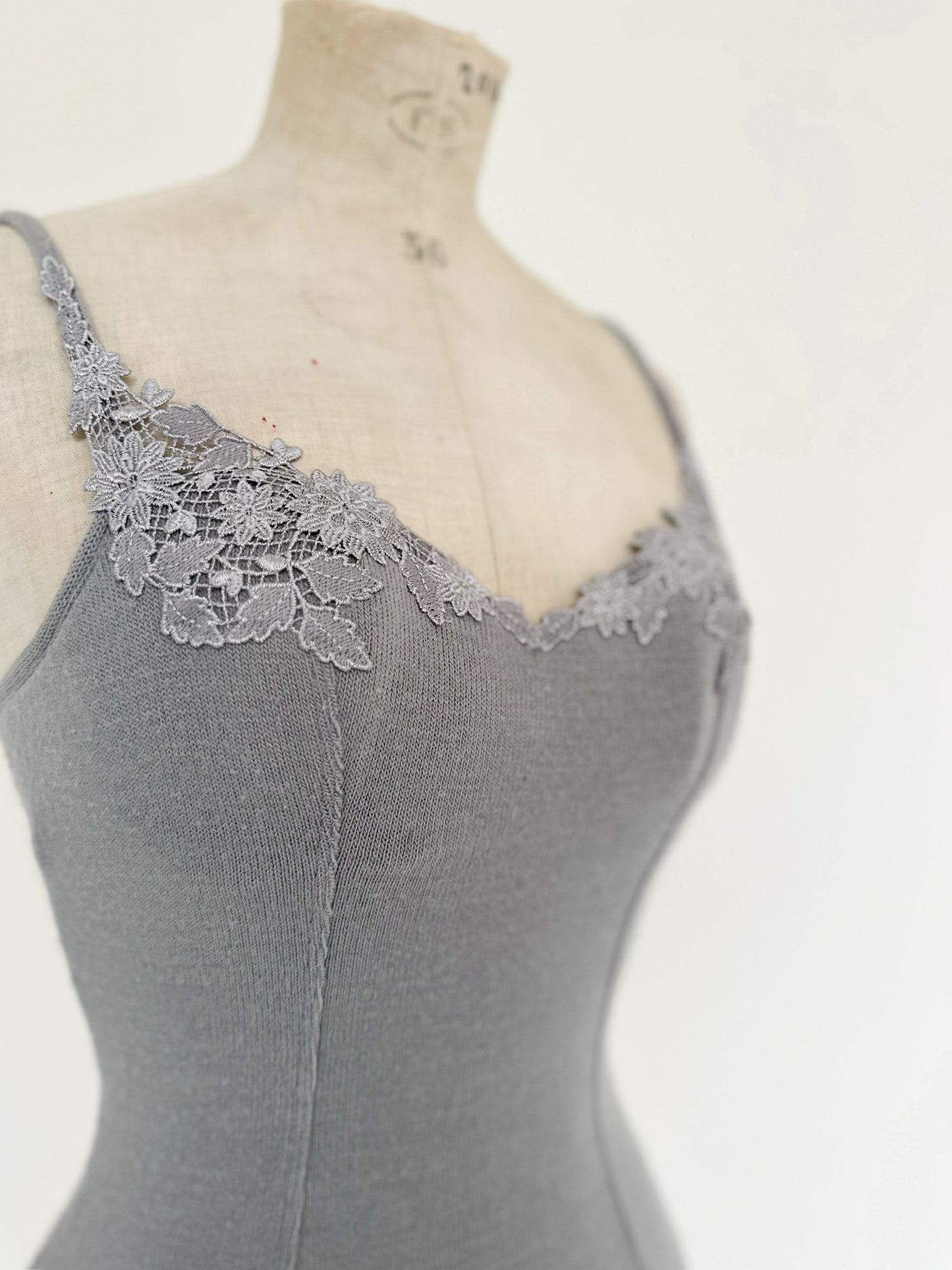 GREY KNITTED BUSTIER (75B/70C)