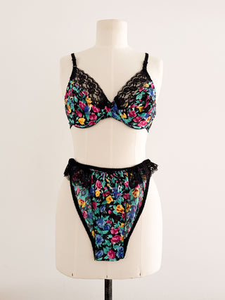 BLACK FLORAL LINGERIE SET