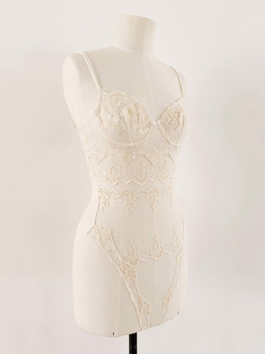 IVORY GOLDEN BAROQUE BODICE (75B/70C)