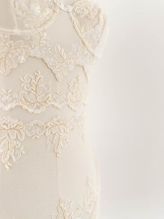 IVORY GOLDEN BAROQUE BODICE (75B/70C)