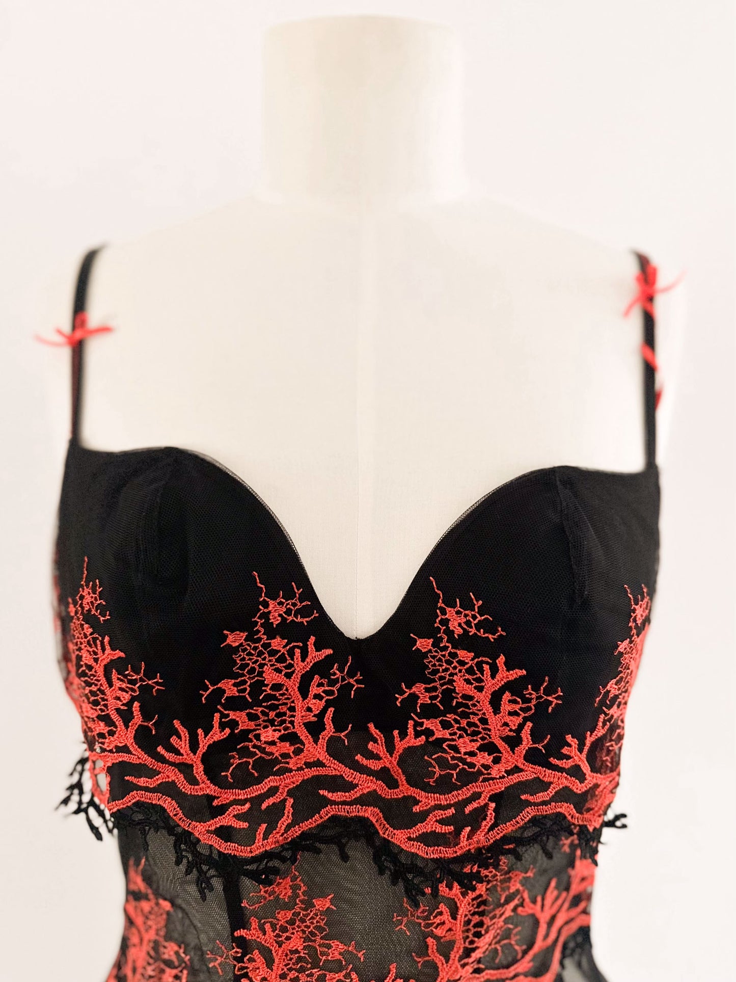 CORAL BLACK FRENCH BUSTIER (75B/70C)