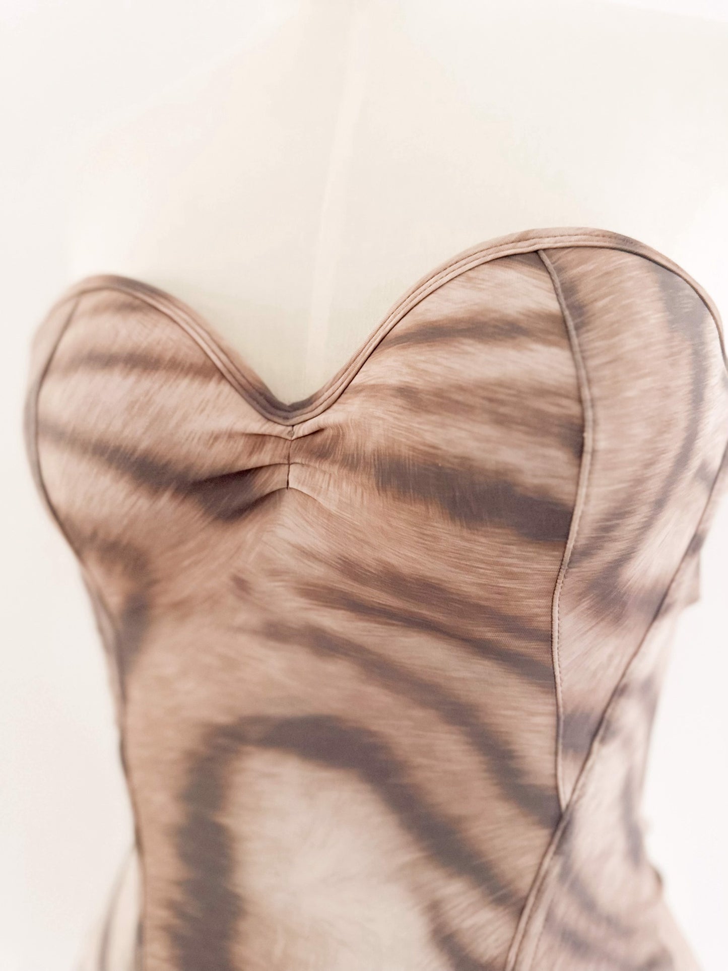 FUZZY STRUCTURED BUSTIER (75C/70D)