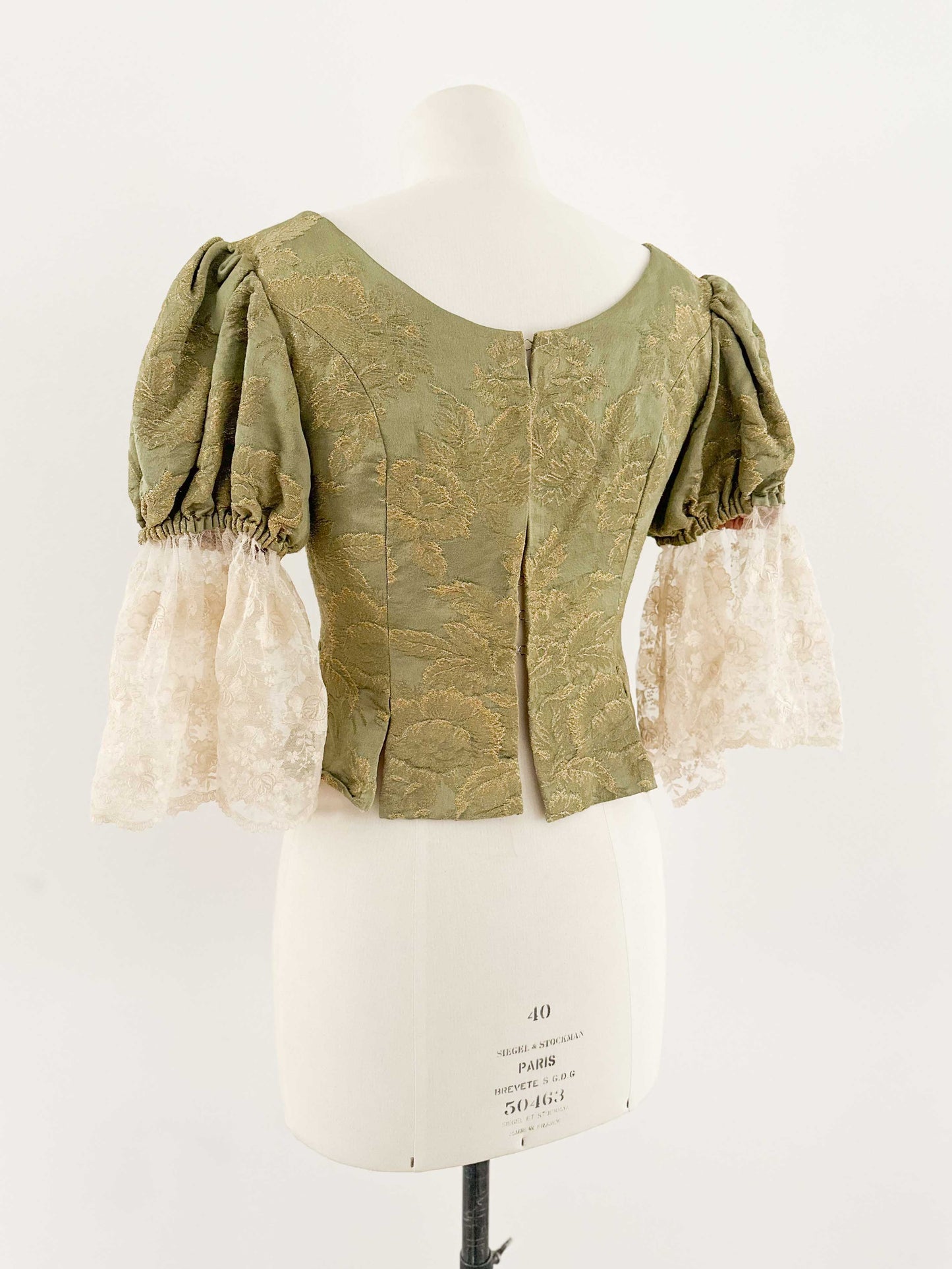 SPANISH ANTIQUE CORSET (S - M)