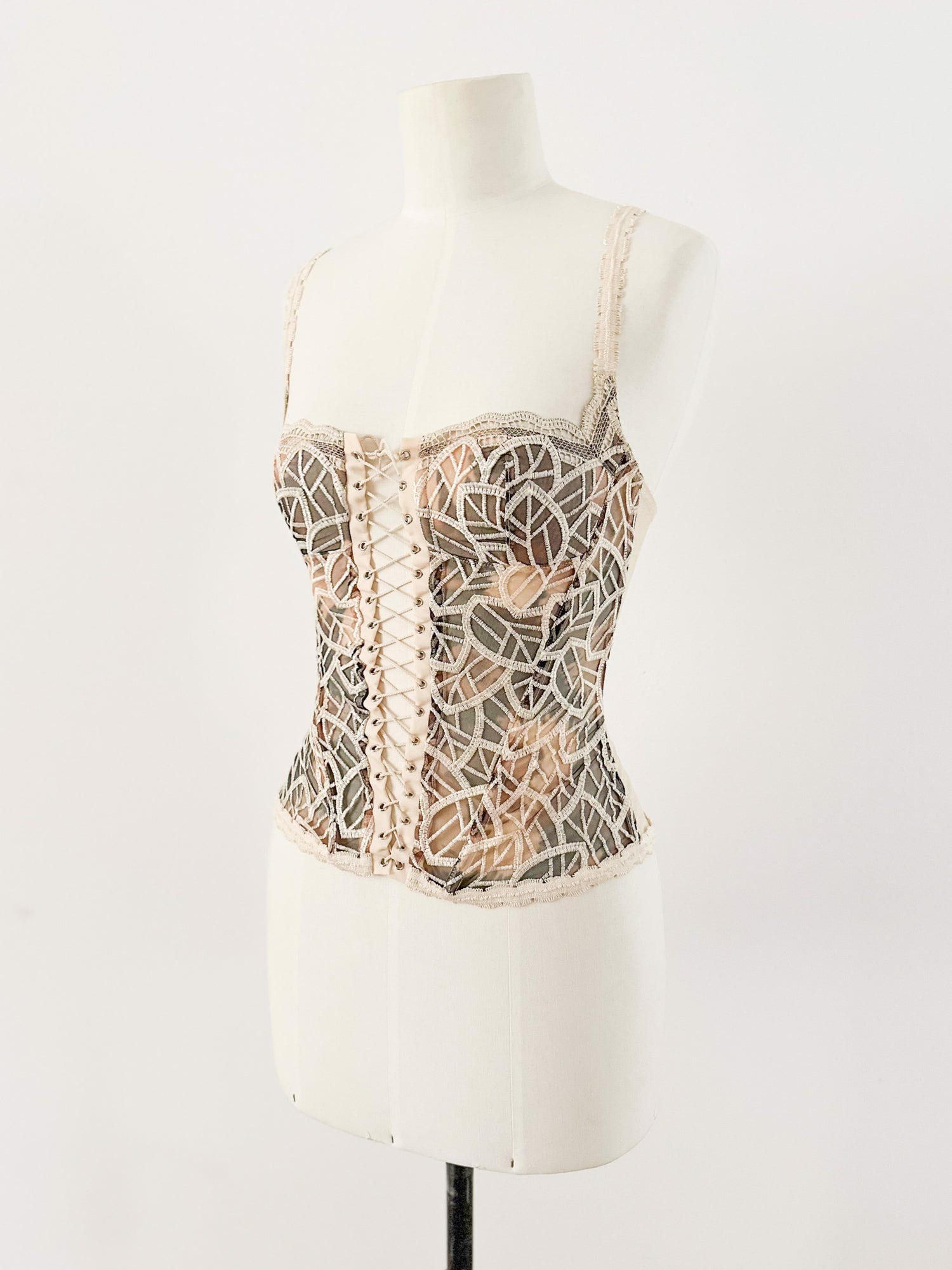 今期新品　Ameri VINTAGE MODUALL LACE BUSTIER 完売 Ameri VINTAGE MODUALL LACE BUSTIER - メルカリ