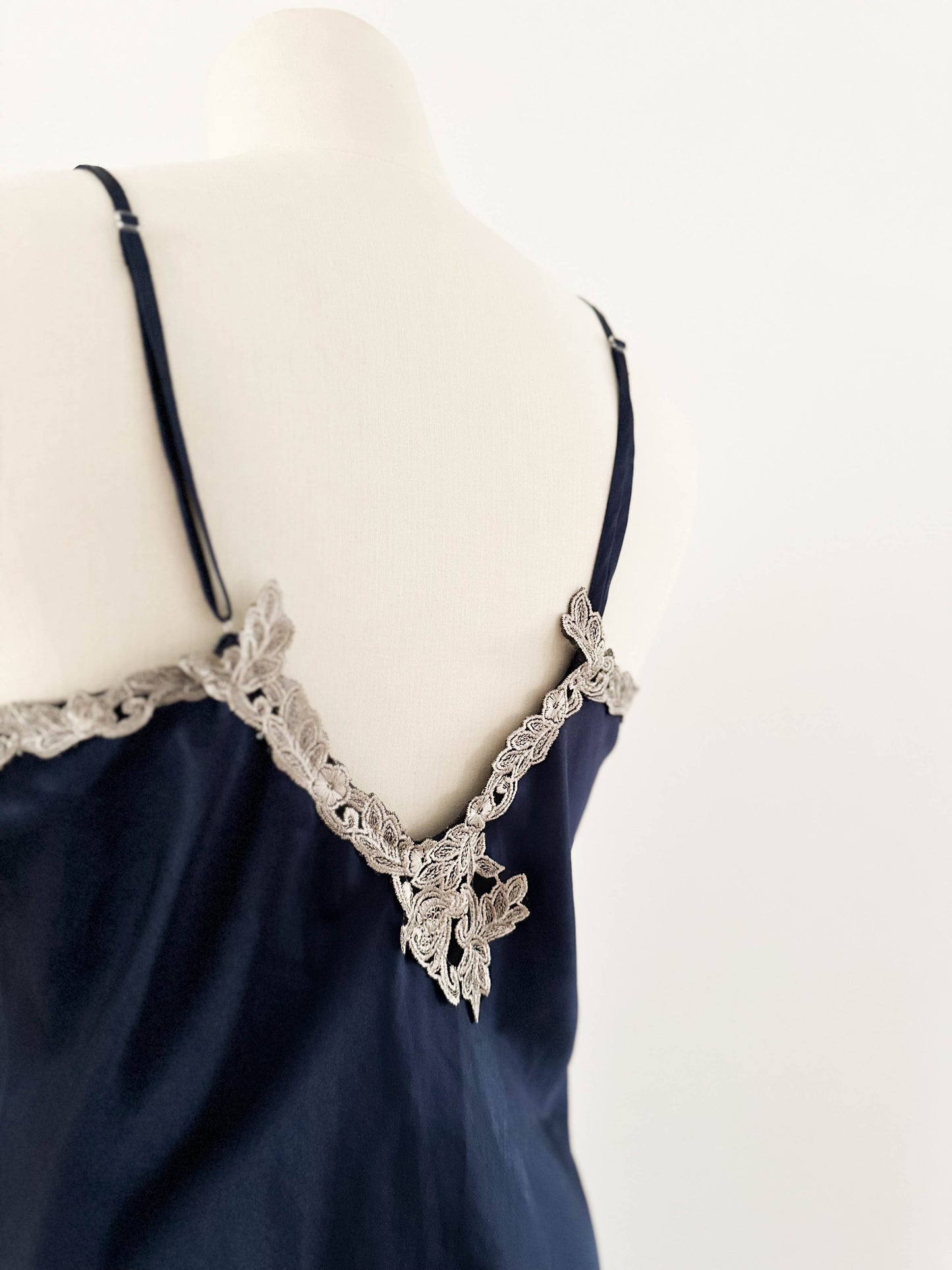 MARINE BLUE LONG DRESS (S - M)