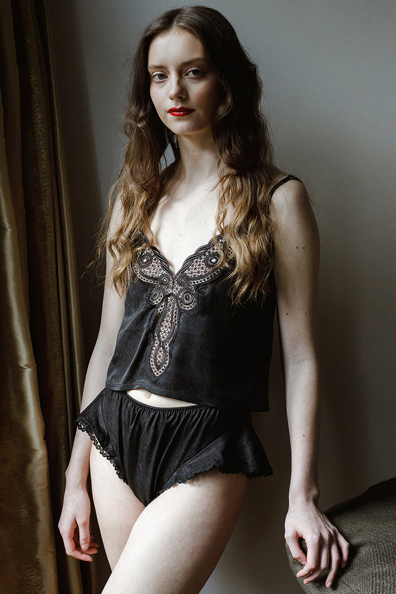 LACE CAMISOLE BLACK - LENAGERIE