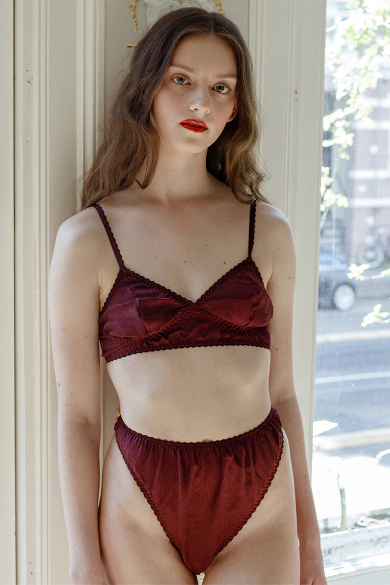 HIGH WAIST STRING BURGANDY - LENAGERIE