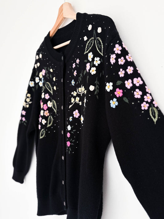 HANDMADE FLORAL EMBROIDERY KNIT (XS - L)