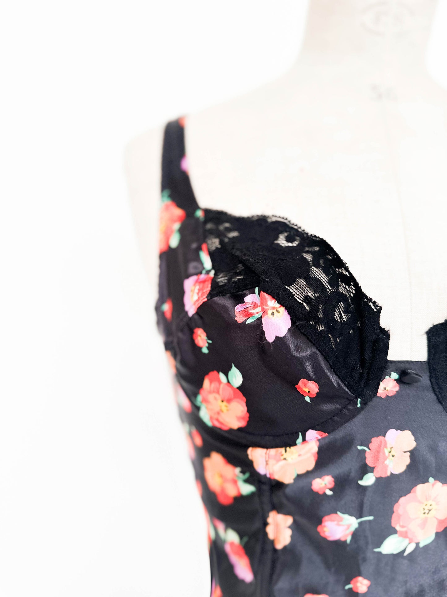 SATIN LACE FLORAL BUSTIER (75B/70C)