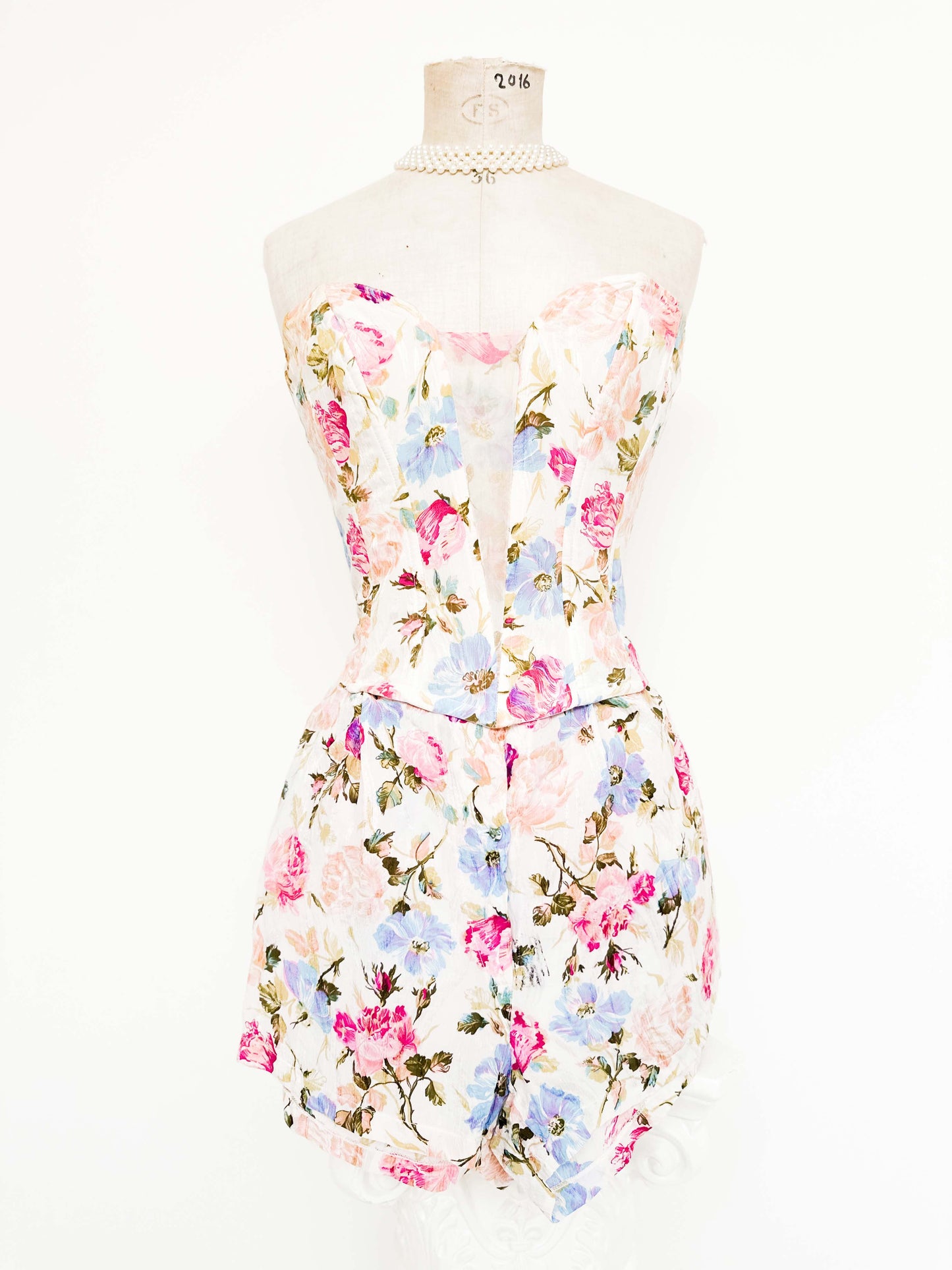 100% SILK FLORAL DREAM CO-ORD (S - M)